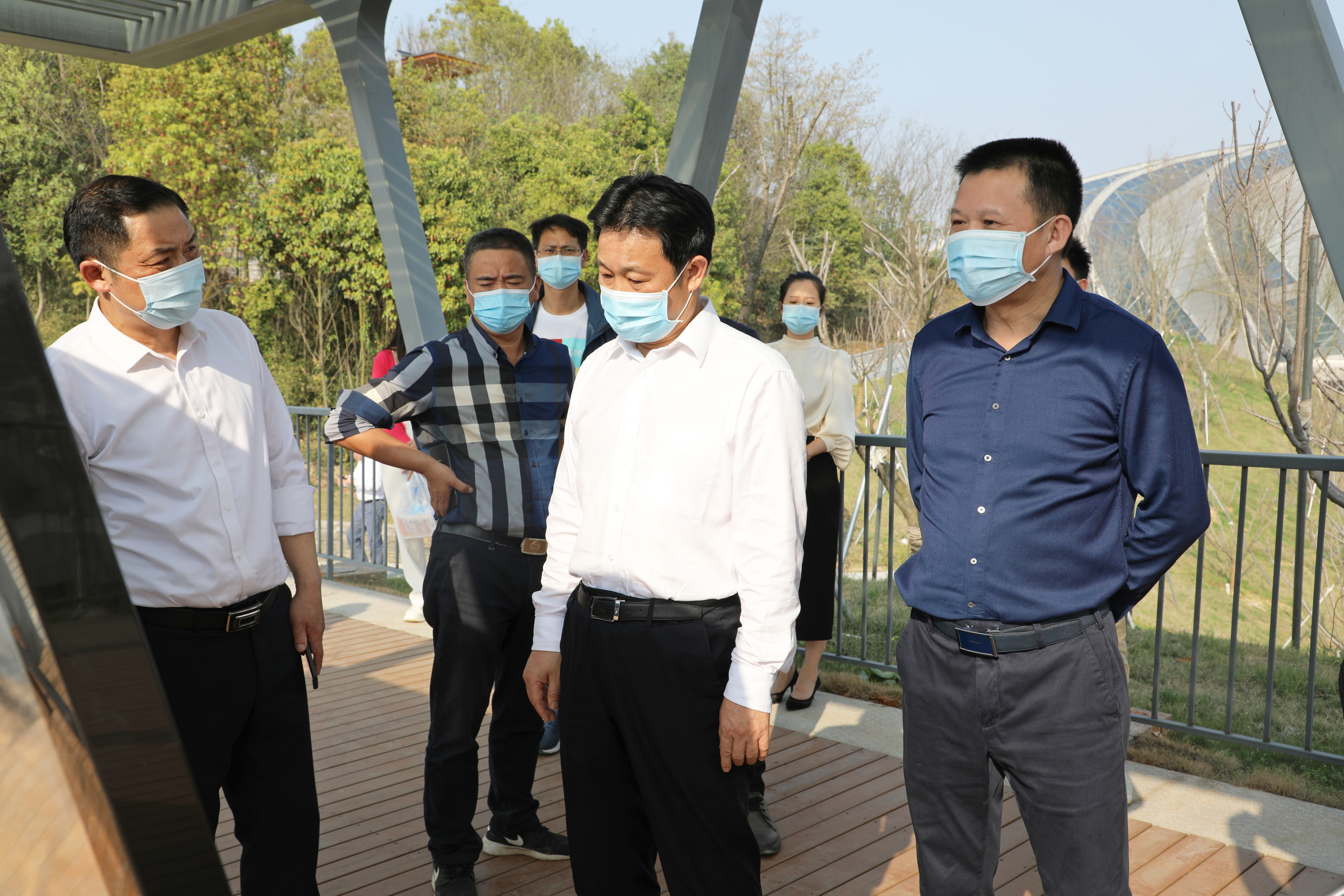 3月15日，市委副書記、湖南省第十四屆運(yùn)動(dòng)會(huì)，第十一屆殘疾人運(yùn)動(dòng)會(huì)岳陽市籌備委員會(huì)執(zhí)行主任李摯調(diào)研第十四屆省運(yùn)會(huì)部分場(chǎng)館建設(shè)項(xiàng)目。.jpg
